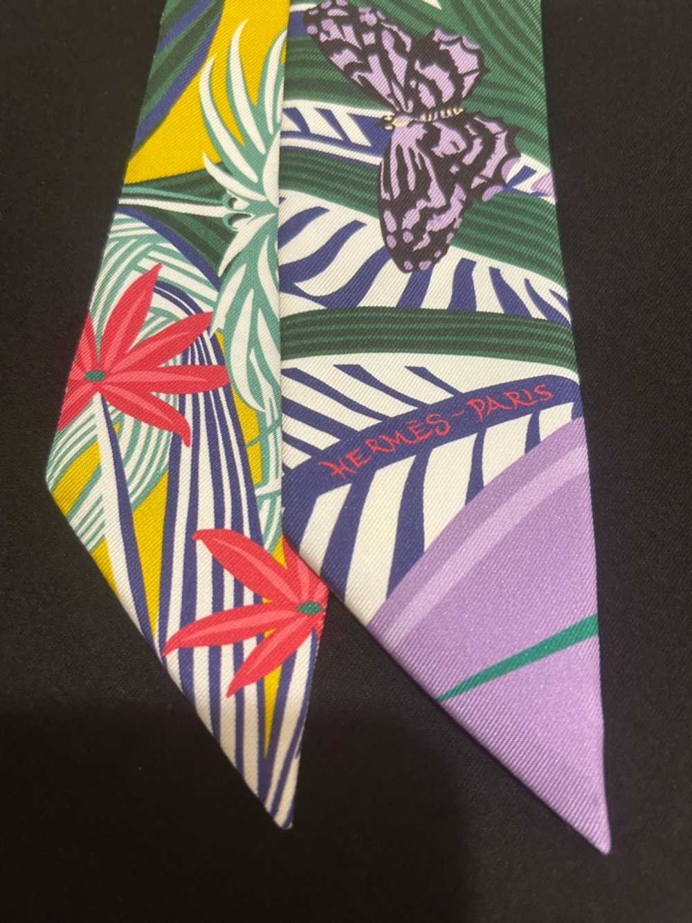 Hermès Purple Green Yellow Printed Silk Twilly with Butterfly Motif - Picture 8 of 16